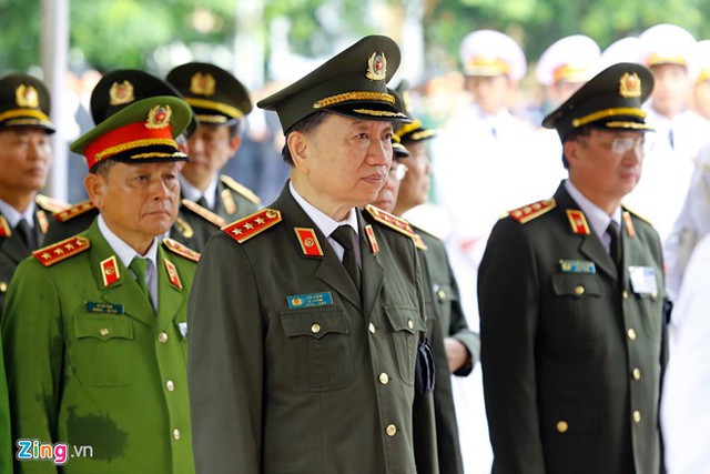 Bộ trưởng Bộ Công an Tô Lâm vào viếng Chủ tịch nước Trần Đại Quang