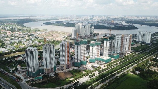 
Giá nhà đất tại Việt Nam tăng cao. Ảnh: Sơn Sơn.
