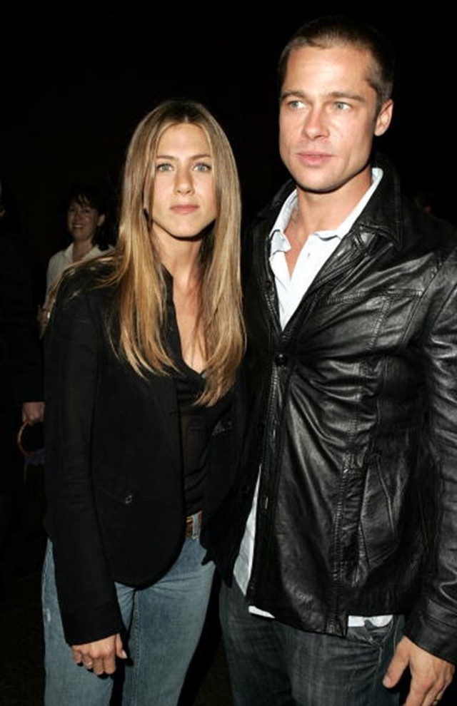 Brad Pitt và vợ cũ Jennifer Aniston.