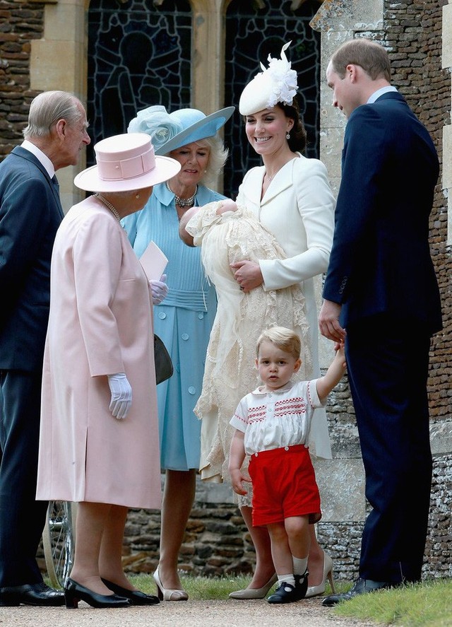 Nữ hoàng rất quan tâm đến gia đình Hoàng tử William.