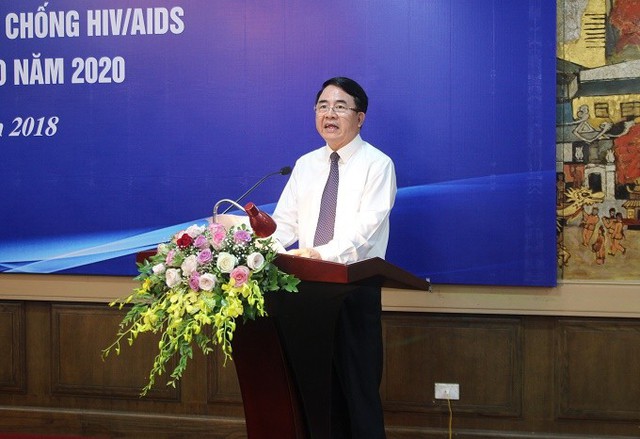 Phó Chủ tịch UBND thành phố Lê Khắc Nam phát biểu chỉ đạo tại hội nghị ngày 22/6.