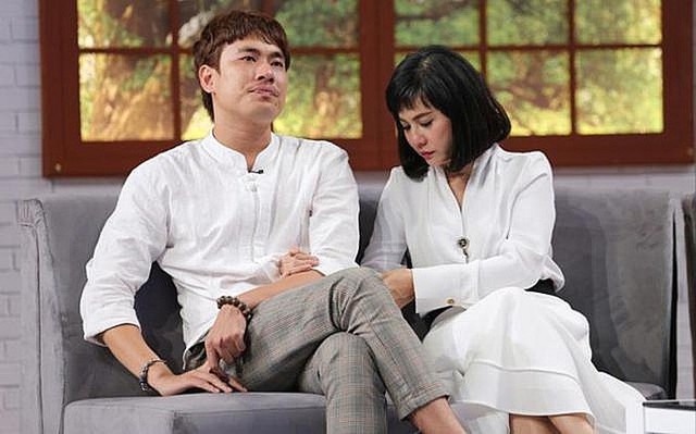 
Mối quan hệ của Cát Phượng và Kiều Minh Tuấn đang trở thành tâm điểm của làng showbiz.
