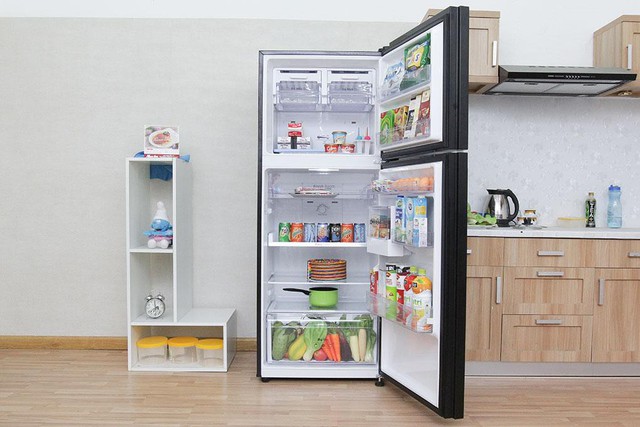 Nếu không hài lòng sau 30 ngày dùng thử tủ lạnh, máy giặt miễn phí, người mua có thể đổi trả lại Điện máy Xanh mà không mất bất kì chi phí nào.