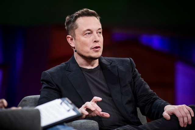 Tỷ ph&uacute; Elon Musk c&oacute; lịch sử h&ocirc;n nh&acirc;n kh&aacute; phức tạp khi hai lần ly dị người vợ đầu Justine Musk. Ảnh: Flickr/TED Conference. 