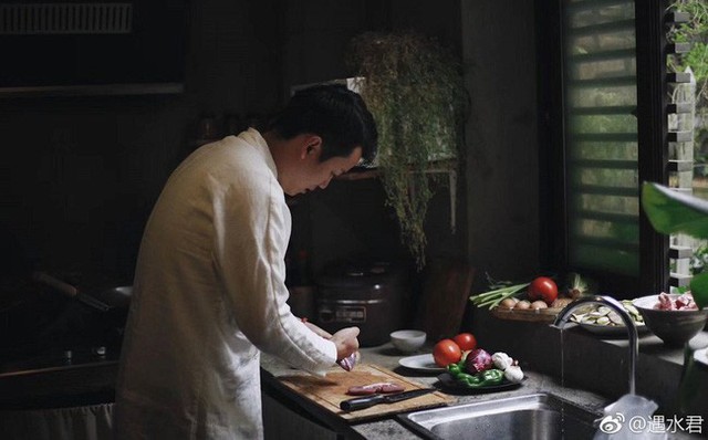 
Anh Li Yu còn dành nhiều thời gian để nấu các món ngon.
