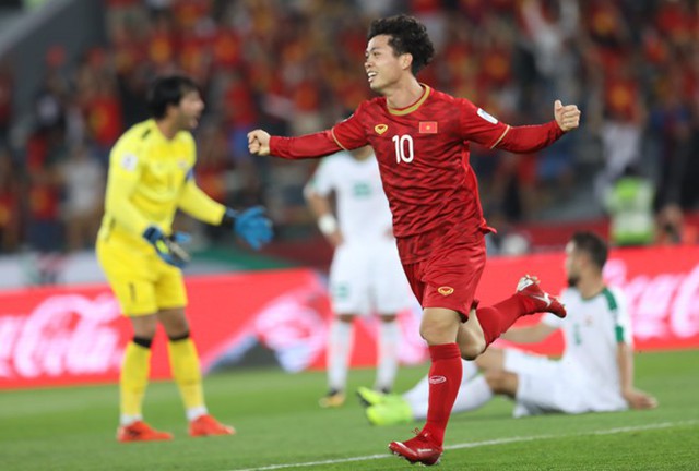 CĐV tại Dubai hô vang tuyển Việt Nam thắng Jordan 3-0