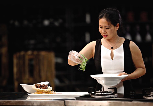 
Chị Đoàn Thu Thủy tại cuộc thi Vua đầu bếp Việt Nam năm 2014. Ảnh: TL
