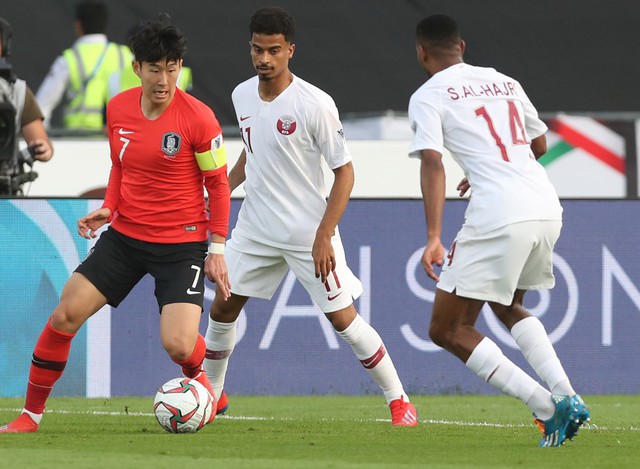 
Son Heung-min bị phong tỏa hoàn toàn trước ĐT Qatar. Ảnh: AFC.
