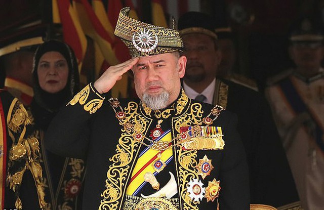 Cựu vương Muhammad V của Malaysia trong một buổi lễ chính thức tại Kuala Lumpur hồi tháng 7/2018. Ảnh: PA.