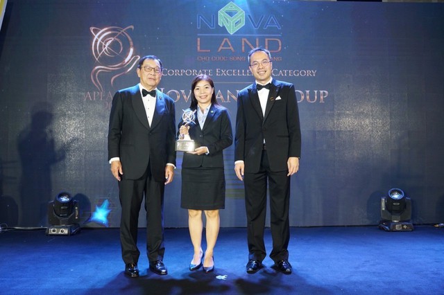 Tập đoàn Novaland vinh dự nhận giải thưởng doanh nghiệp Việt Nam xuất sắc châu Á 2019 - Ảnh 1.