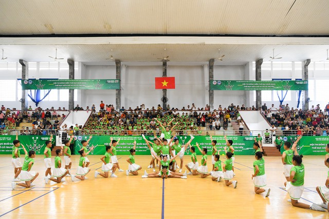 Học sinh Phú Yên tham gia hội thi thể dục và võ cổ truyền - Ảnh 5.