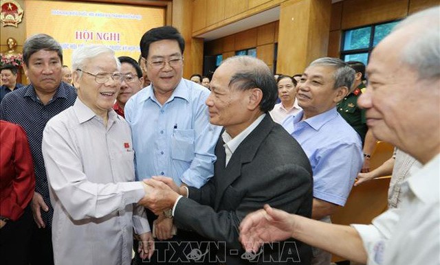 Cử tri Hà Nội vui mừng thấy Tổng bí thư, Chủ tịch nước mạnh khỏe - Ảnh 1.
