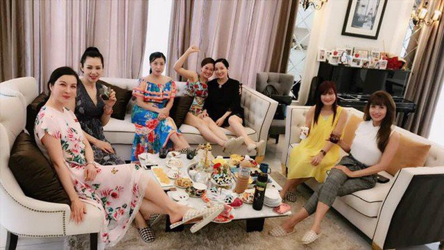  MC xinh đẹp trẻ mãi không già của showbiz Việt làm chị em muốn đến biệt thự ăn chực hoài  - Ảnh 15.