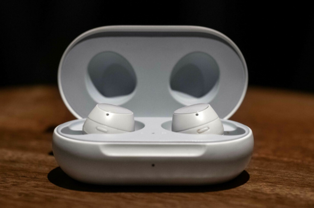 5 tai nghe True Wireless thay thế AirPods - Ảnh 4.