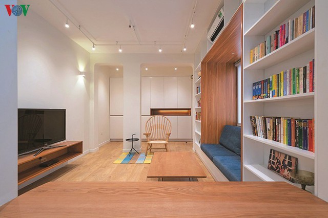 Căn chung cư cũ có thiết kế điển hình của thời bao cấp biến thành không gian sống cực kì hiện đại sau cải tạo - Ảnh 3.