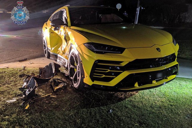 Cậu bé 14 tuổi lái Subaru ăn trộm, tông móp sườn Lamborghini Urus - Ảnh 2.