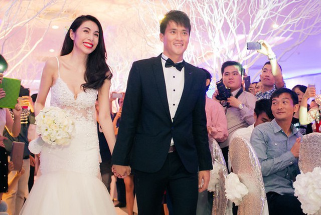 Những cặp đôi showbiz Việt có con rồi mới làm đám cưới - Ảnh 10.