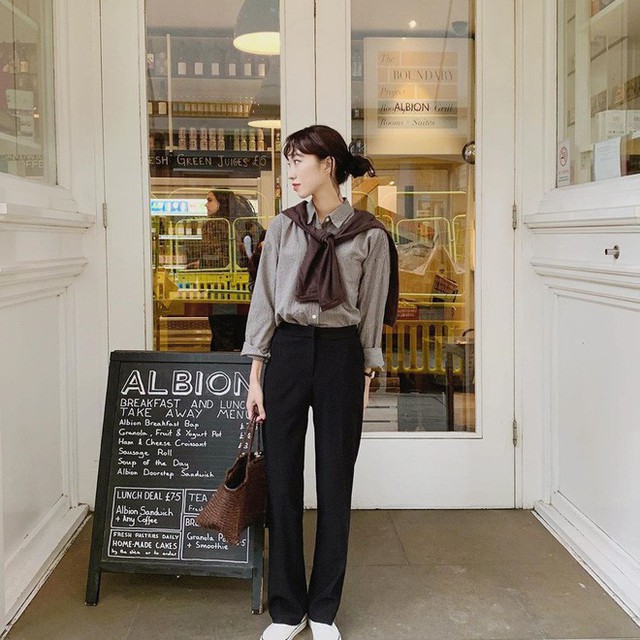 Đại diện c&aacute;c n&agrave;ng đ&ugrave;i to mặc thử 3 d&aacute;ng quần d&agrave;i basic, c&ocirc; n&agrave;ng n&agrave;y đ&atilde; t&igrave;m ra loại t&ocirc;n ch&acirc;n nịnh d&aacute;ng nhất - Ảnh 1.