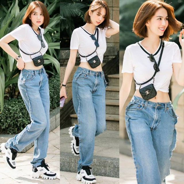 Khoe quần jeans trước sau như một, tưởng không ai dám mặc hóa ra Ngọc Trinh lại đụng hàng với cô em chân siêu dài nhà Kim - Ảnh 1.