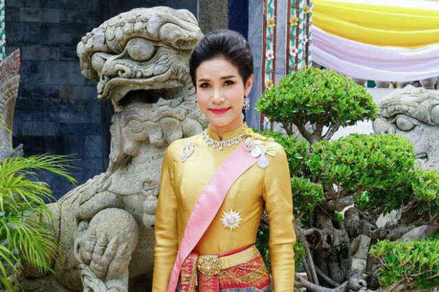 Nhan sắc khác biệt mẫu chung Hoàng gia của Hoàng Quý Phi Thái Lan vừa bị truất ngôi ở tuổi 34 - Ảnh 3.