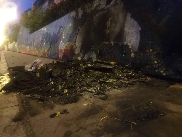 Hà Nội: Con đường gốm sứ ven sông Hồng xuất hiện những mảng vỡ nát, loang lổ, nghi do người dân đốt rác - Ảnh 3.