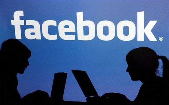 Đăng thông tin không đúng sự thật, chủ tài khoản Facebook bị phạt hành chính - Ảnh 1.