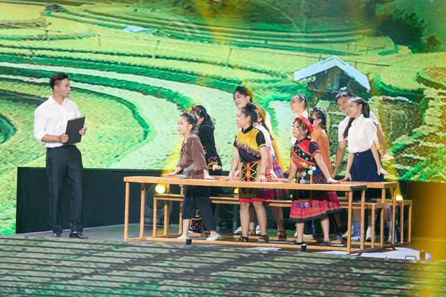 The Voice Kids: Hương Giang nghẹn ngào với tiết mục đầy xúc động của học trò khi kể về cháy rừng Amazon - Ảnh 6.