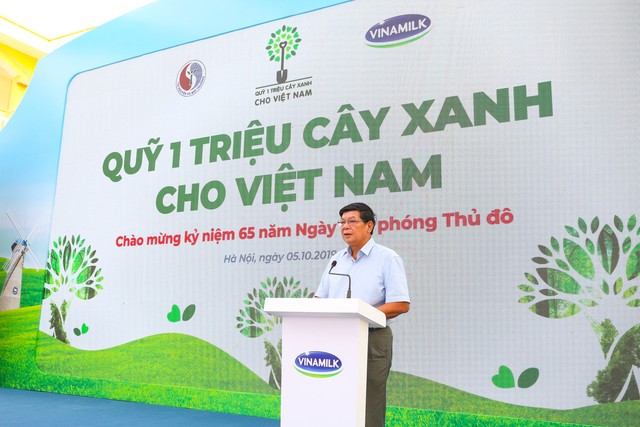 Vinamilk chung tay bảo vệ môi trường thủ đô thông qua quỹ 1 triệu cây xanh cho Việt Nam - Ảnh 3.