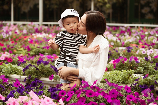 Dương Cẩm Lynh chạnh lòng khi con trai muốn đầy đủ bố mẹ - Ảnh 4.