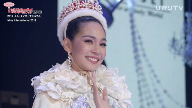 Người đẹp Việt Nam Tường San vào Top 8 Hoa hậu Quốc tế - Ảnh 1.