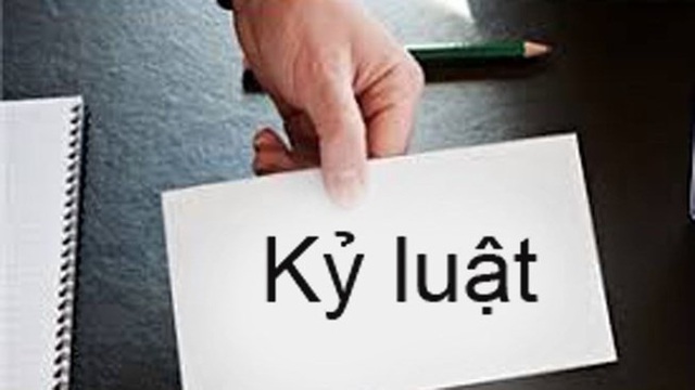 Vợ đi tù, chồng là cán bộ xã bị kỷ luật đảng - Ảnh 1.