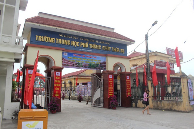 Trường THPT Khúc Thừa Dụ: Niềm vui lớn sau 20 năm thành lập - Ảnh 2.
