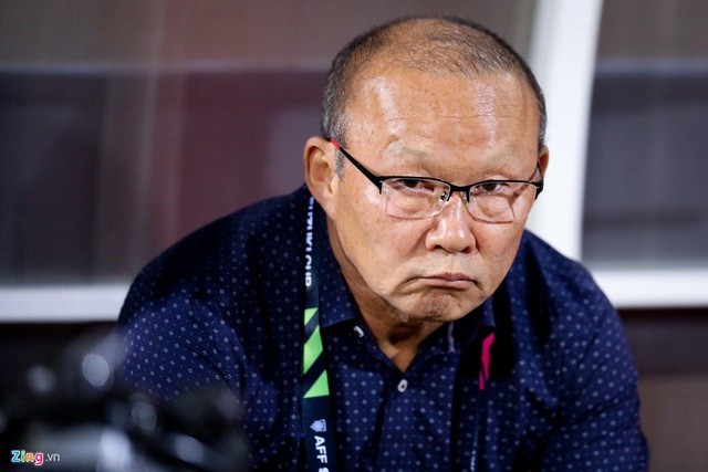 Phải đưa trợ lý tuyển Thái Lan lên FIFA xử nặng - Ảnh 6.