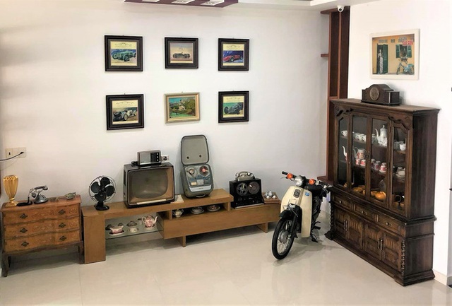 Bảo tàng xe cổ cực hiếm, đáng giá cả gia tài của đại gia Lâm Đồng khiến dân xe dậy sóng - Ảnh 8.