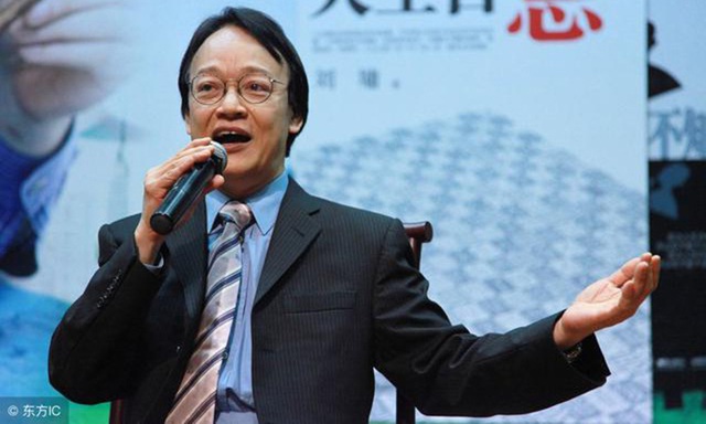 Con thành tài nhờ bố khích lệ lấy điểm không  - Ảnh 1.