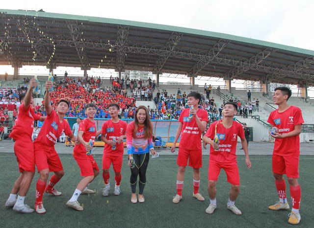 Mùa giải thành công rực rỡ của giải bóng đá học sinh Hà Nội tranh Cup Number 1 Active - Ảnh 3.