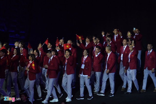 Sea Games 30: Đoàn Việt Nam diễu hành tại lễ khai mạc - Ảnh 12.