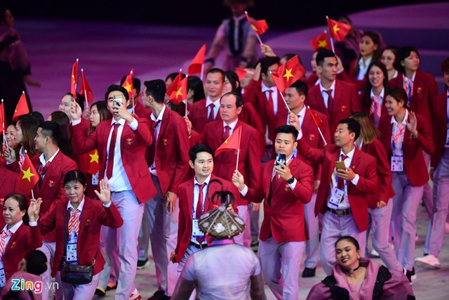 Sea Games 30: Đoàn Việt Nam diễu hành tại lễ khai mạc - Ảnh 15.