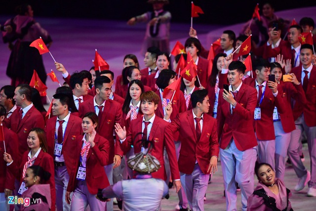 Sea Games 30: Đoàn Việt Nam diễu hành tại lễ khai mạc - Ảnh 16.