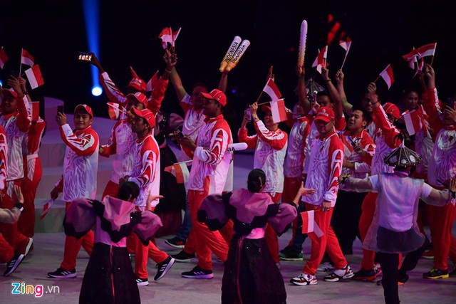 Sea Games 30: Đoàn Việt Nam diễu hành tại lễ khai mạc - Ảnh 33.
