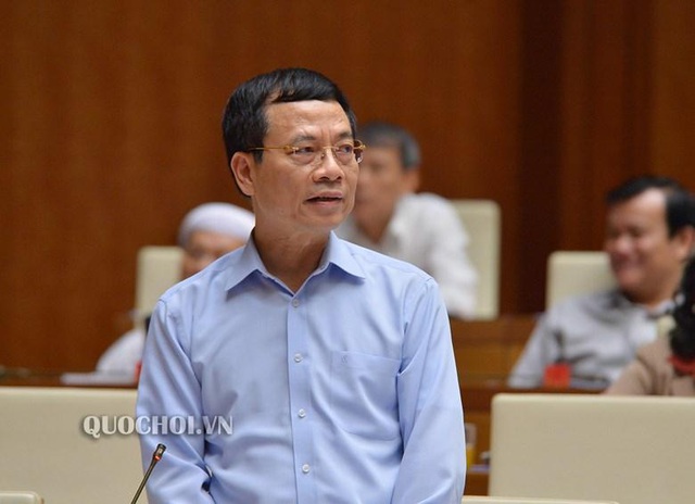 Bộ trưởng Nguyễn Mạnh Hùng lần đầu trả lời chất vấn giữa nghị trường - Ảnh 1.