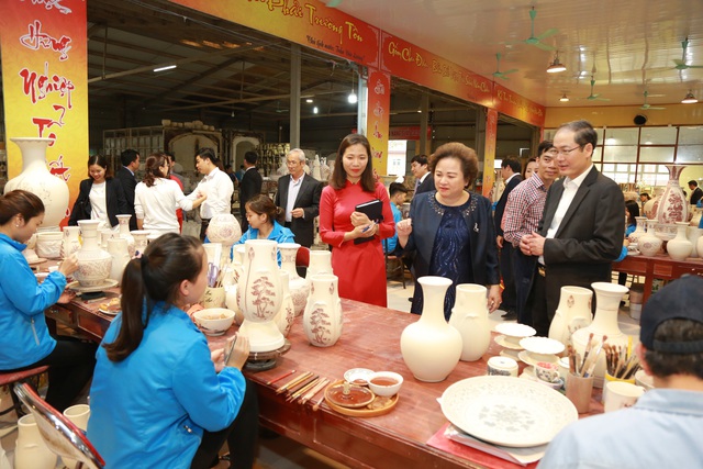 Gốm Chu Đậu trở thành Điểm du lịch làng nghề của Tỉnh Hải Dương - Ảnh 1.