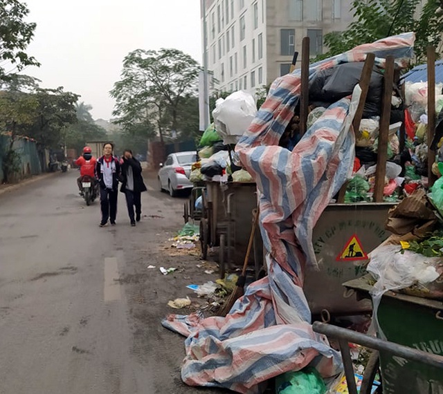 Dân chặn xe vào khu xử lý rác thải Nam Sơn: Huyện ra văn bản khẩn gửi TP Hà Nội - Ảnh 3.