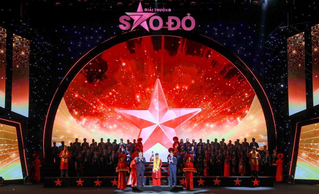 Vinh danh Top 10 doanh nh&acirc;n trẻ xuất sắc nhất của giải thưởng Sao Đỏ - Ảnh 1.