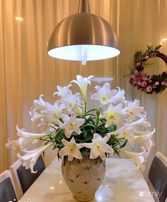 Giáng sinh lung linh và ấm cúng trong căn hộ nhỏ xinh ngập tràn hoa tươi của người phụ nữ đảm đang ở Đà Nẵng - Ảnh 16.