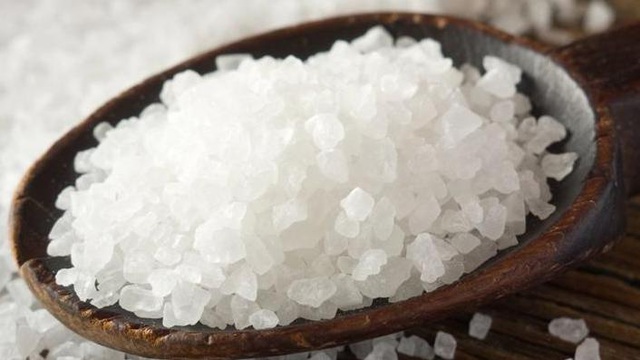 Đĩa, bát dùng lâu tạo nên nhiều vết xước khiến bạn chỉ muốn vứt đi, đừng làm thế, mẹo này sẽ giúp chúng sáng bóng trở lại - Ảnh 4. Đĩa, bát dùng lâu tạo nên nhiều vết xước khiến bạn chỉ muốn vứt đi, đừng làm thế, mẹo này sẽ giúp chúng sáng bóng trở lại - Ảnh 4.
