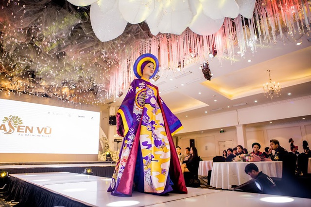 Vietnam International Beauty & Fashion Week 2019: Sự kết hợp đáng mong đợi giữa thời trang và làm đẹp - Ảnh 4.