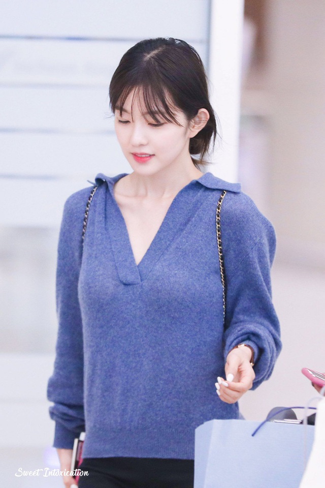 11 ý tưởng diện áo len từ Irene (Red Velvet): Toàn đơn giản mà sao vẫn thanh lịch và thời thượng đến thế! - Ảnh 5.