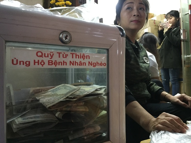 “Bữa ăn 2000 đồng” ấm tình người giữa mùa đông Hà Nội - Ảnh 8.