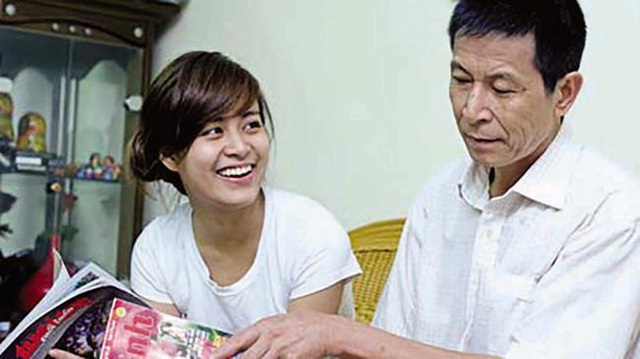 Hãy học cha mẹ Hoàng Thùy Linh nếu muốn con vượt qua cú sốc đầu đời - Ảnh 2. Hãy học cha mẹ Hoàng Thùy Linh nếu muốn con vượt qua cú sốc đầu đời - Ảnh 2.